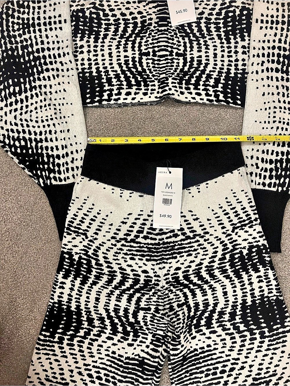 Akira Abstract Wide-Leg Set in Black & White Size Medium NWT - Picture 6 of 9